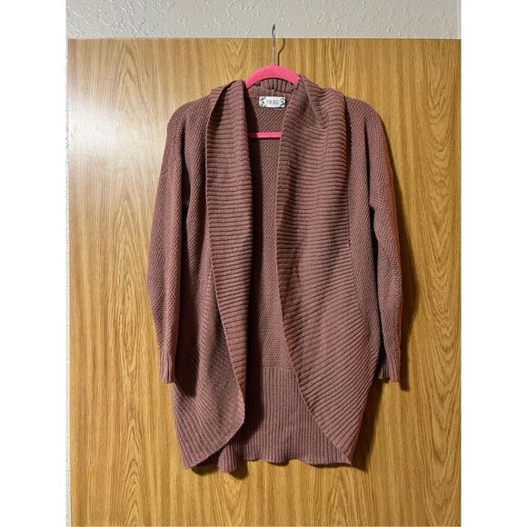 Pink Rose Mauve Cardigan Woman’s Size Small 100% Acrylic- Hole See photo/ Descri - Picture 1 of 14